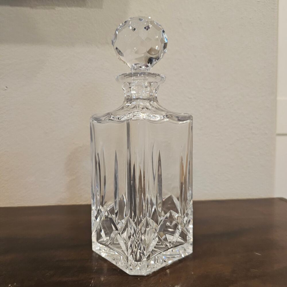 Atlantis Vintage Led Crystal Whiskey Decanter and Stopper